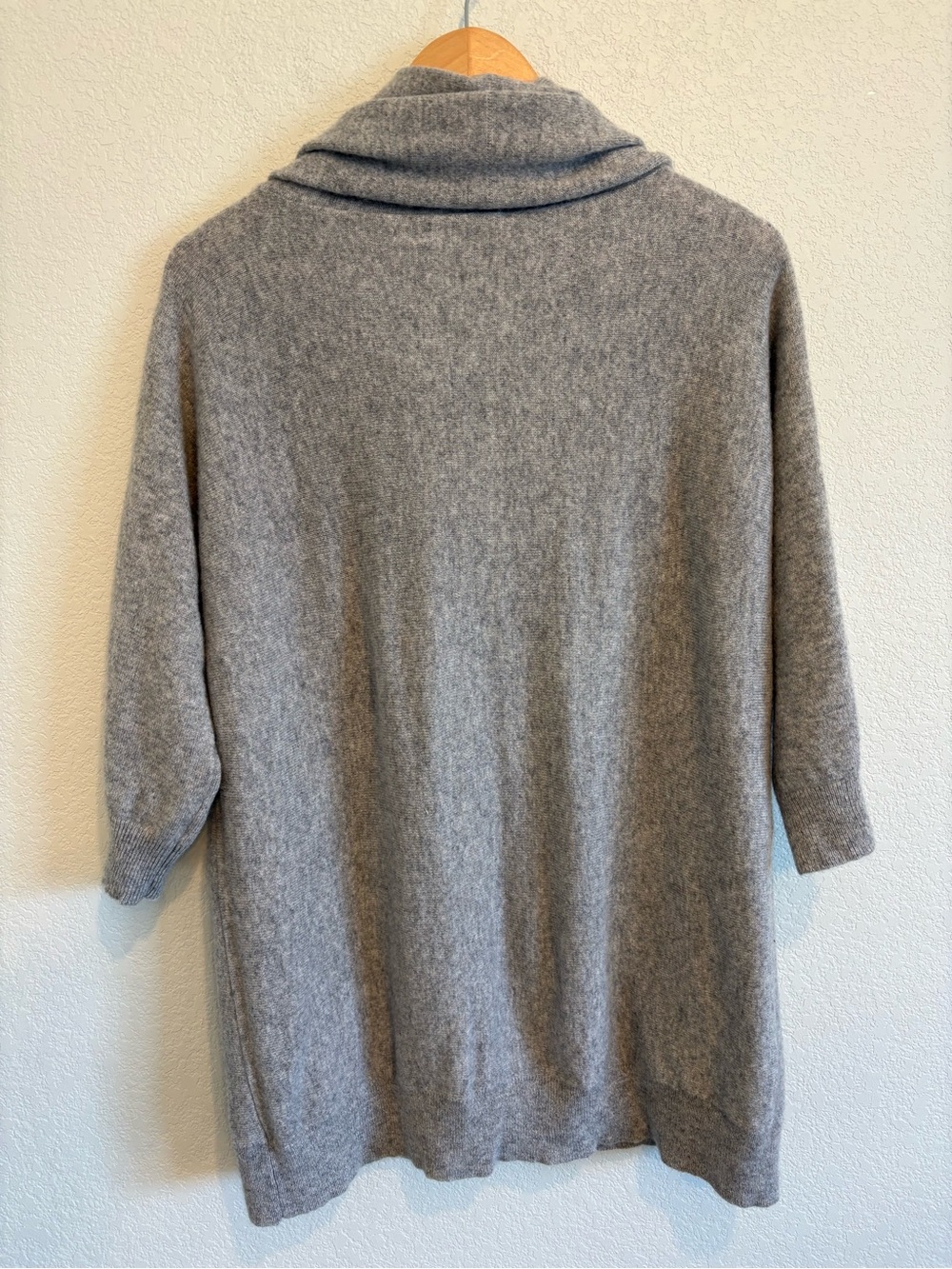 Magaschoni 100% Cashmere Sweater Gray Cowl Neck Tunic Pullover Women’s Large - Picture 10 of 15